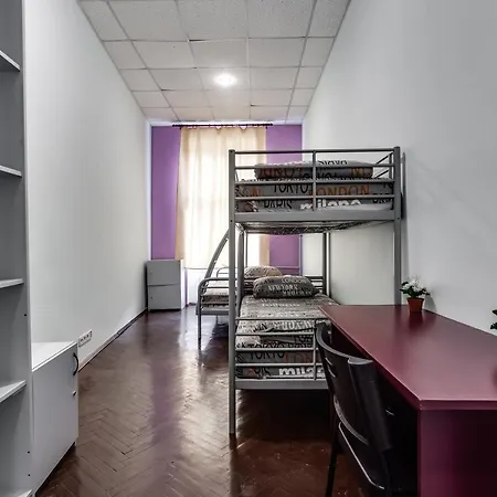 Mister Хостел *